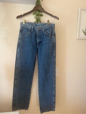 Vintage Rustler Women's Blue Straight-Leg Jeans